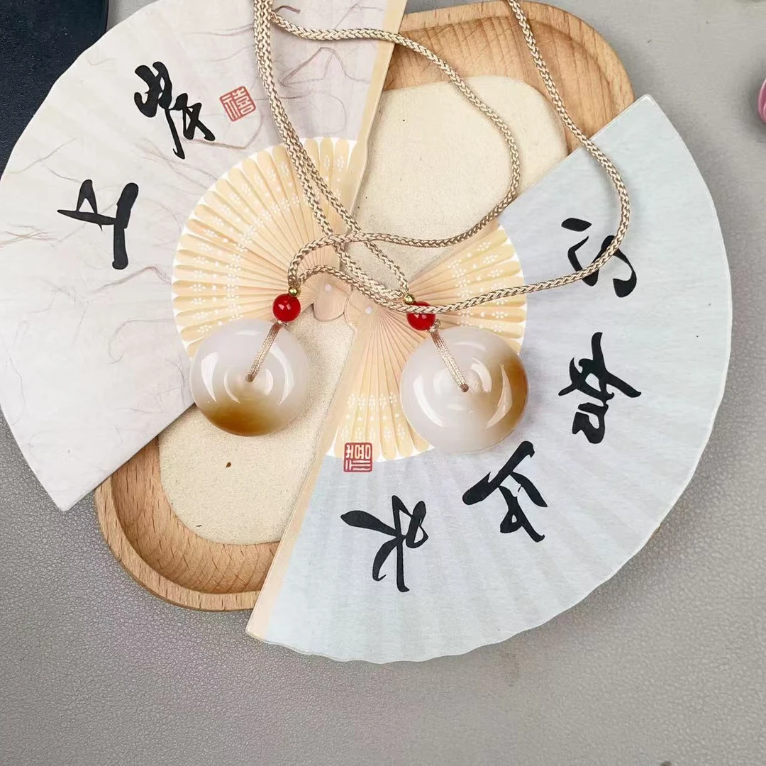 AA新疆且末金山一口糖平安扣吊坠 多样性发货拍一单发一个