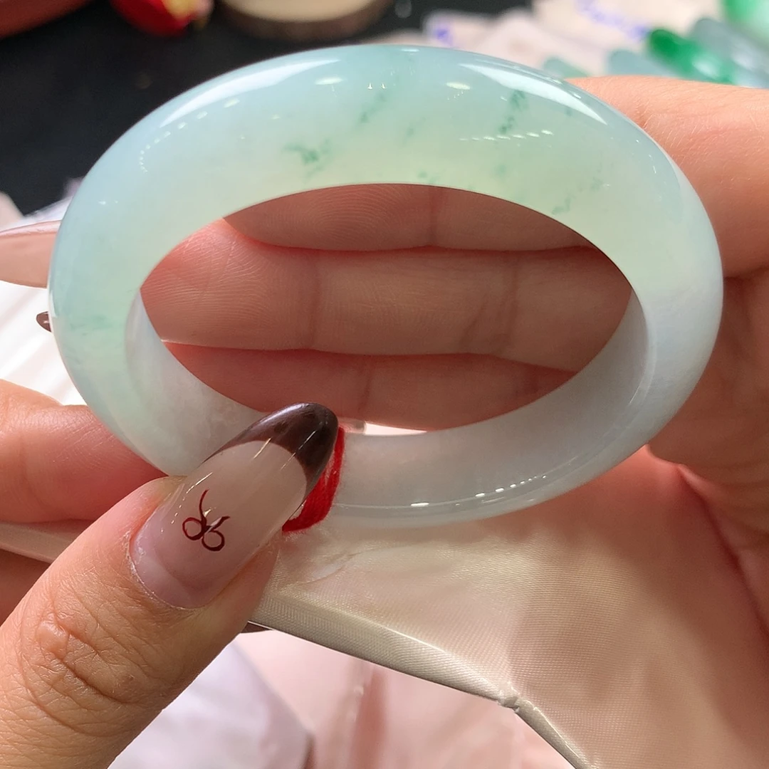 翡翠未镶嵌手镯54号