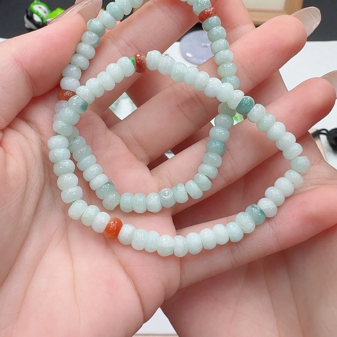 翡翠未镶嵌手串多样性发其一