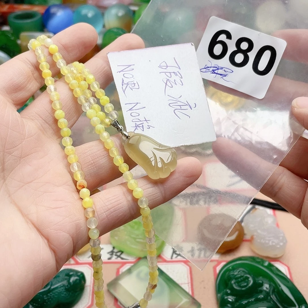 合金颈饰玛瑙/玉髓远
