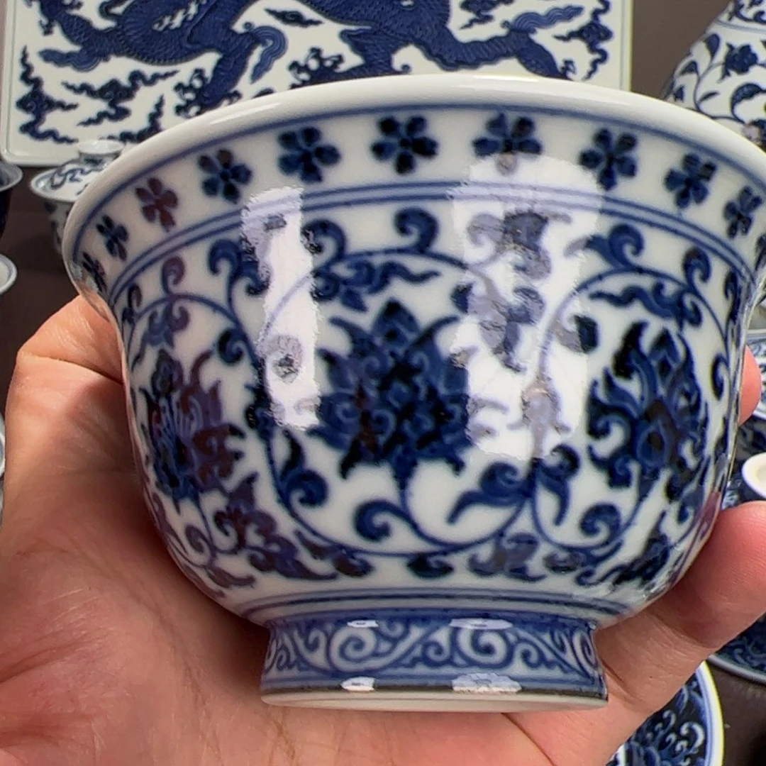仿明永乐缠枝连压手杯