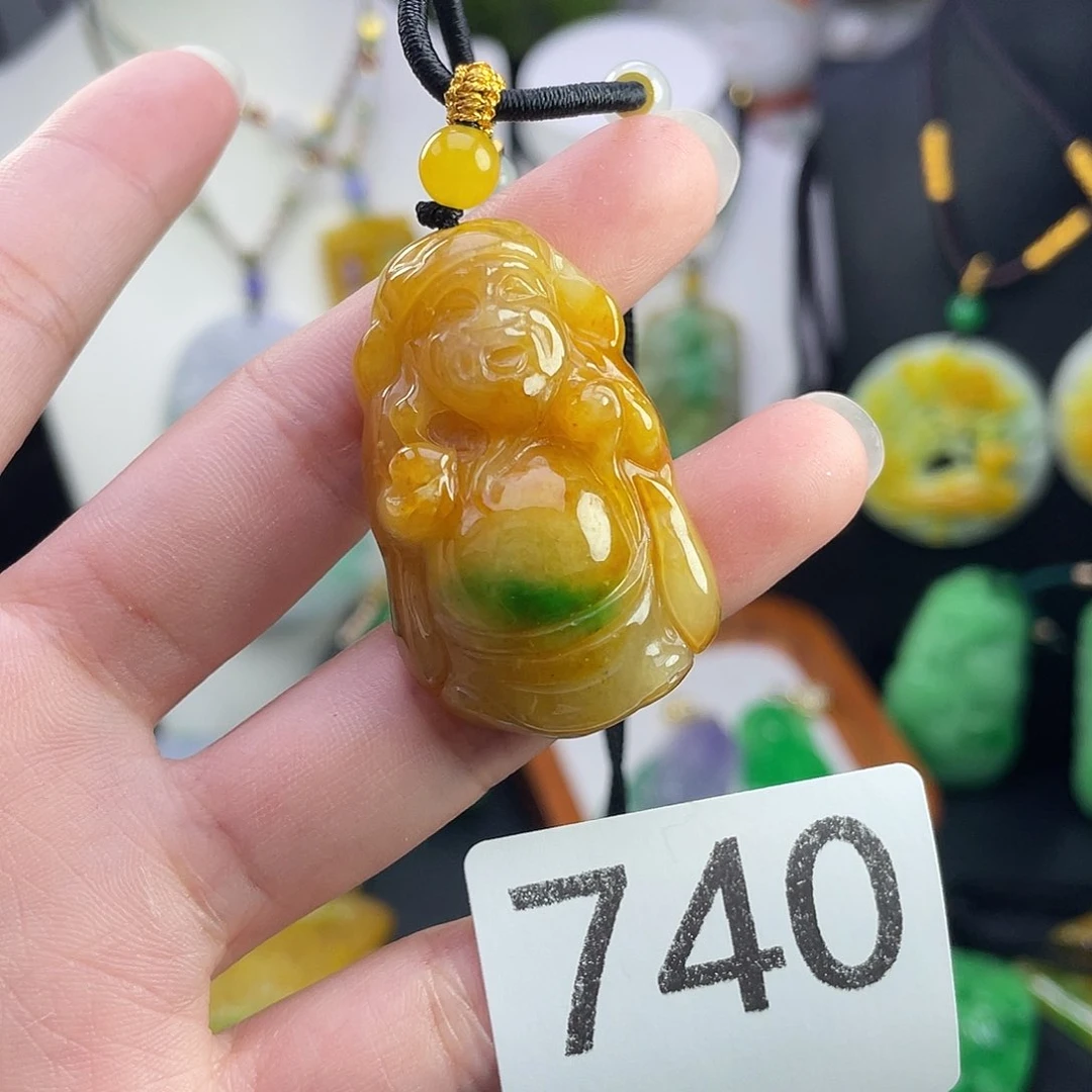 翡翠未镶嵌吊坠(赠链)