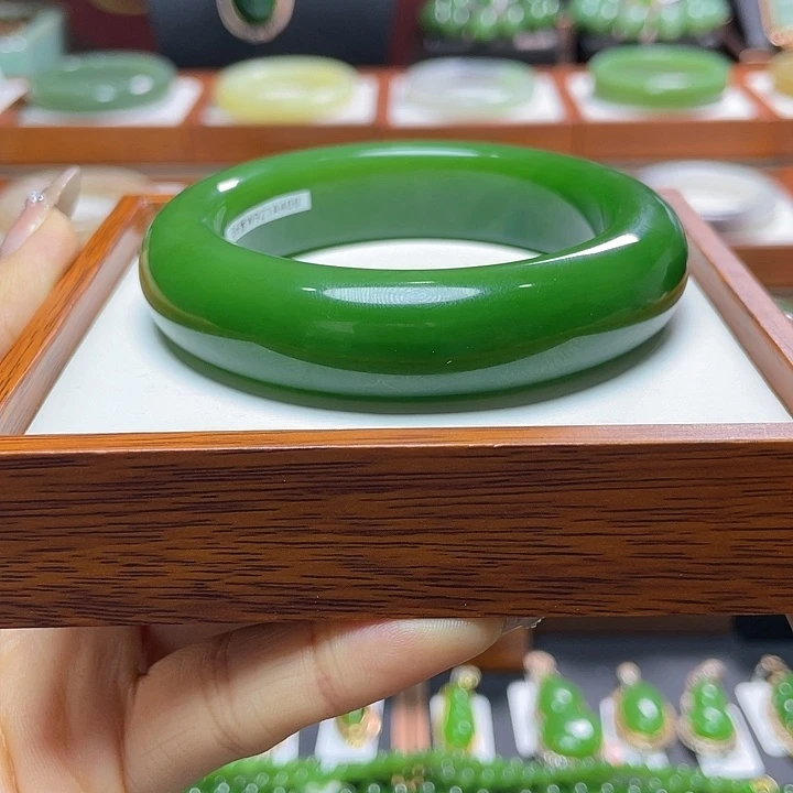 和田玉手镯56.7未镶嵌