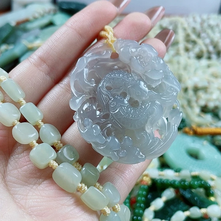 未镶嵌和田玉挂件