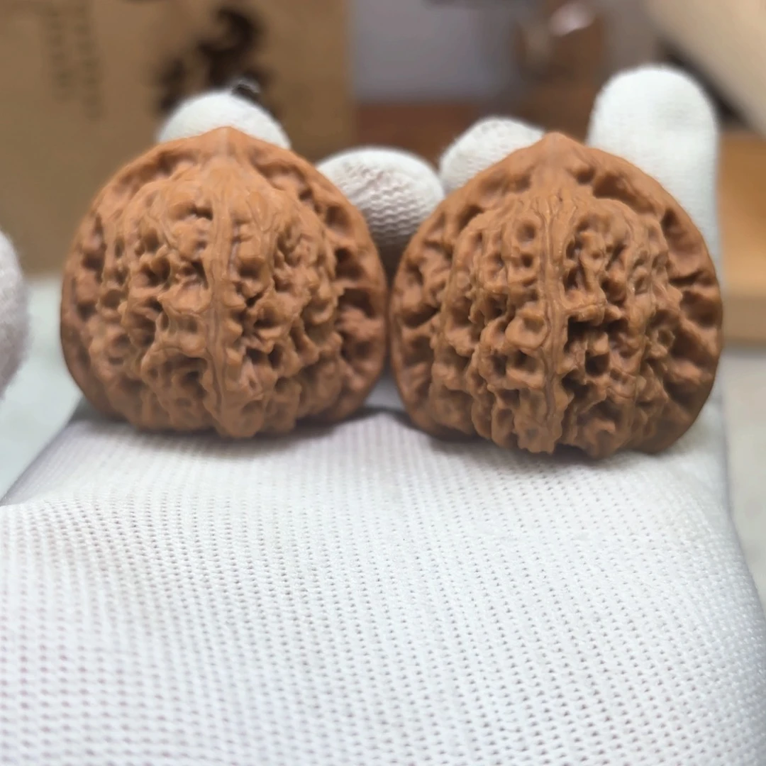 把件文玩核桃40尺南疆石
