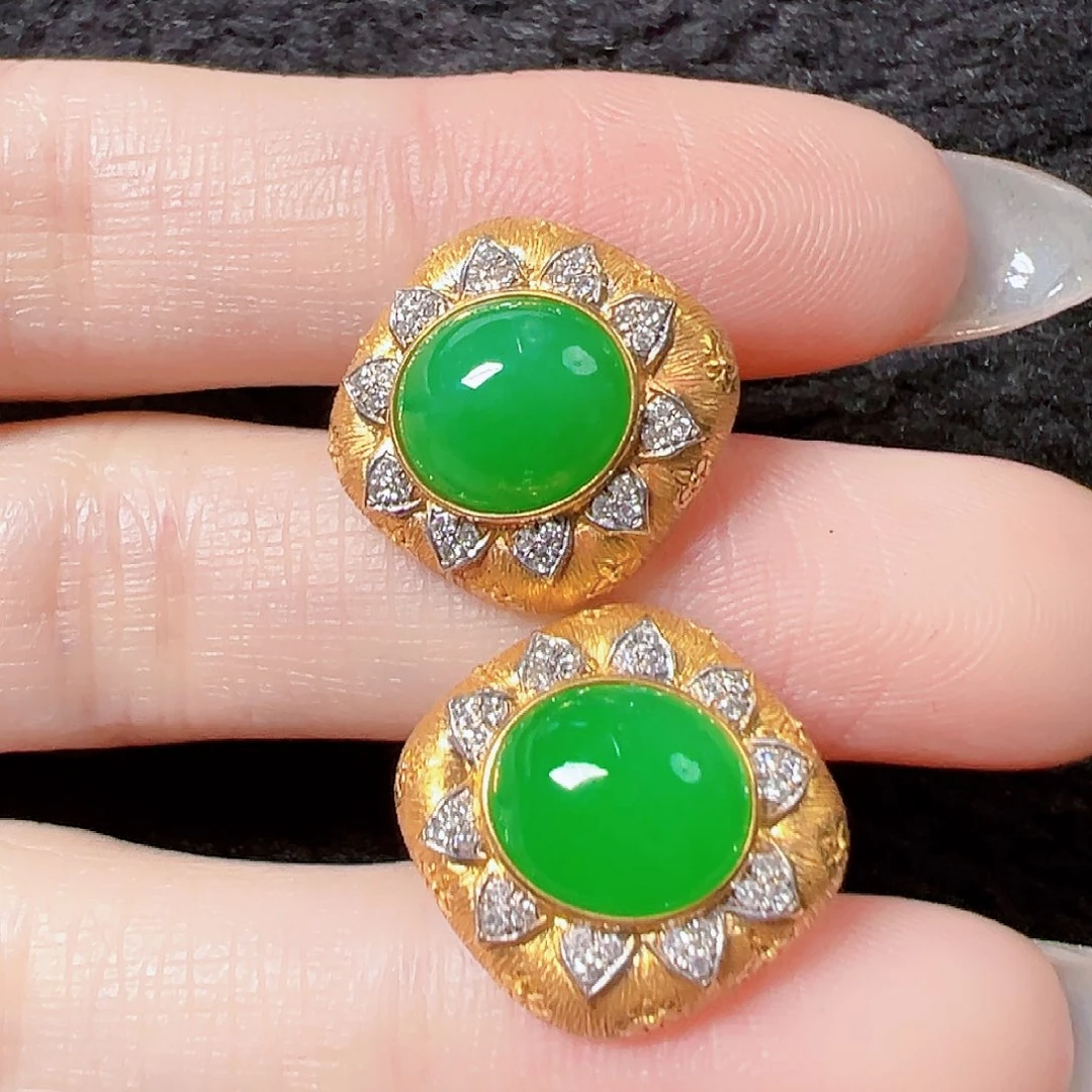 翡翠耳饰18K金镶嵌签收后24小时鉴赏期，过时不退