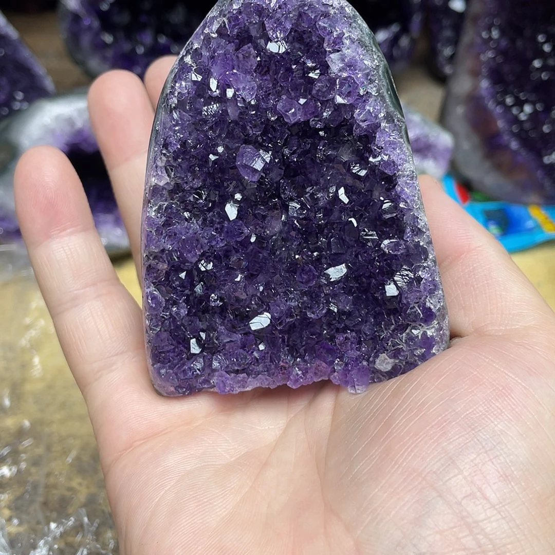 大型摆件（非配饰）紫晶未镶嵌