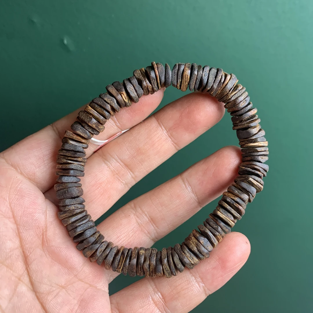 沉香沉水11克约9奇楠沉香老料高油脂手串随行单圈手串多样发货