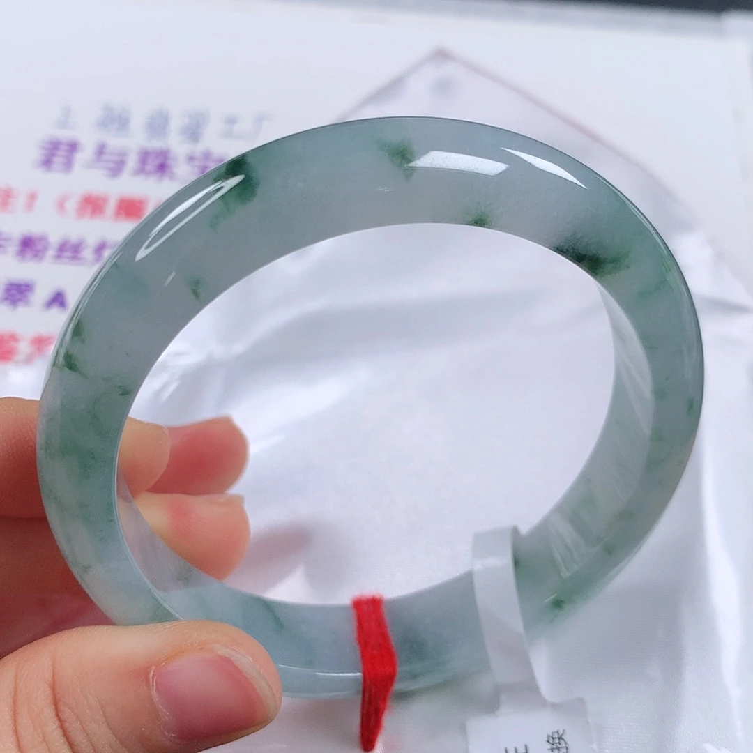 翡翠手镯未镶嵌 正圈①④⑦