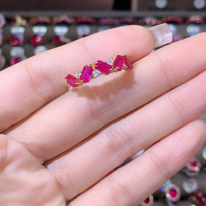 银S925镶嵌戒指红宝石金