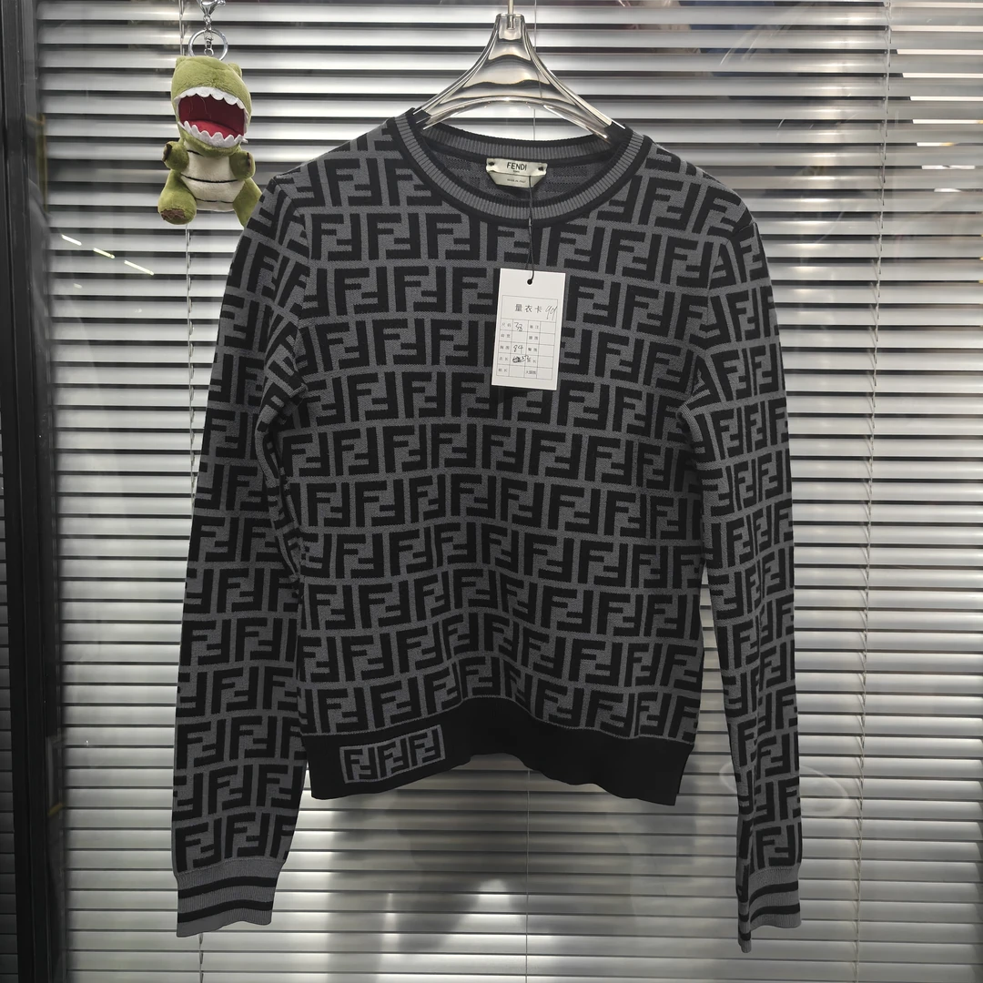 99新 FENDI/芬迪 双双f老花卫衣/38码