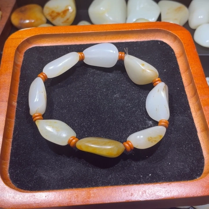 手链未镶嵌和田玉