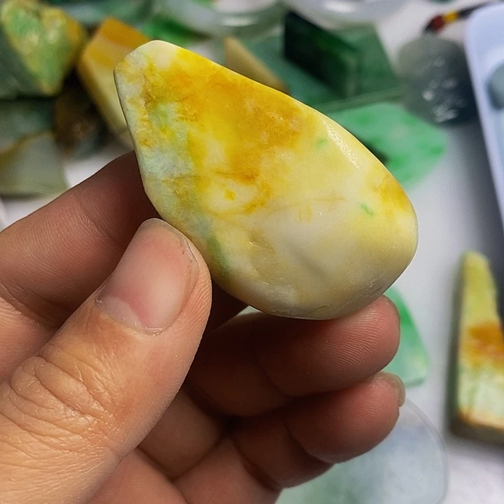 翡翠散珠天然翡翠A货挂件