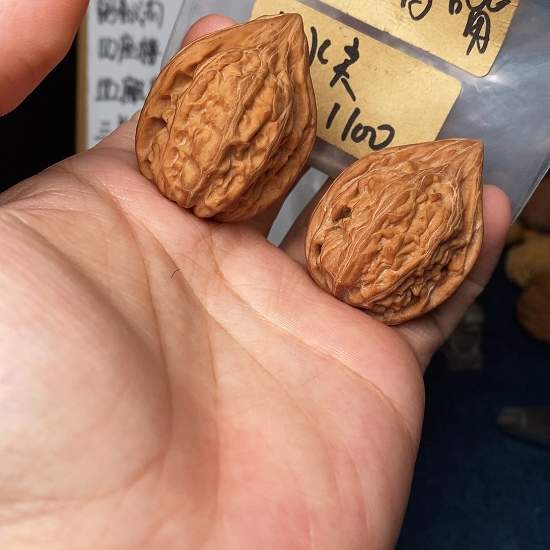 六***霍吊坠文玩核桃瓷瓶鸭嘴