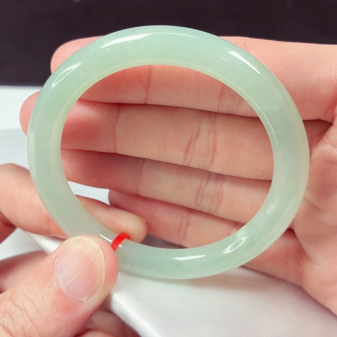 翡翠未镶嵌手镯55圈