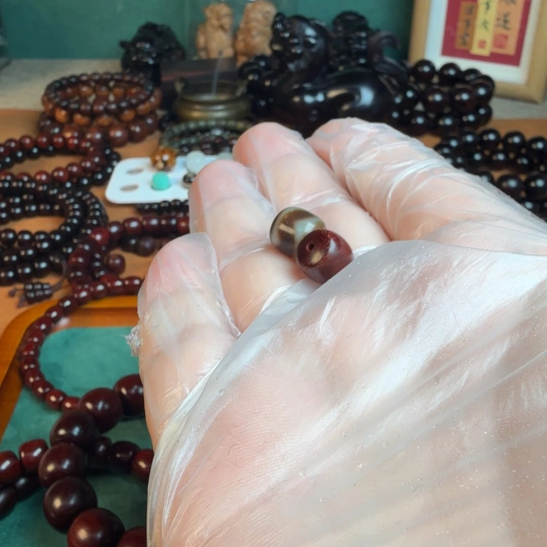 小叶紫檀手串/手链?备珠虎牙