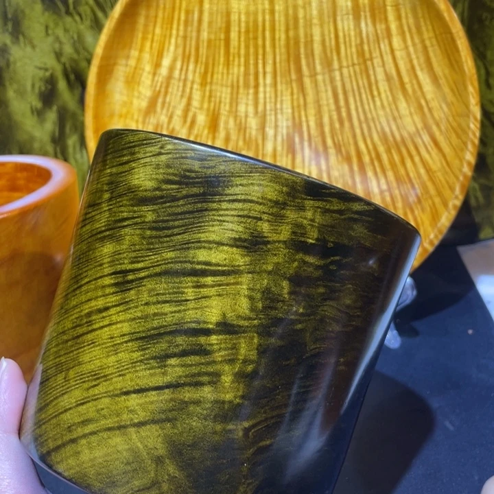 金丝楠笔筒1555556556665999999