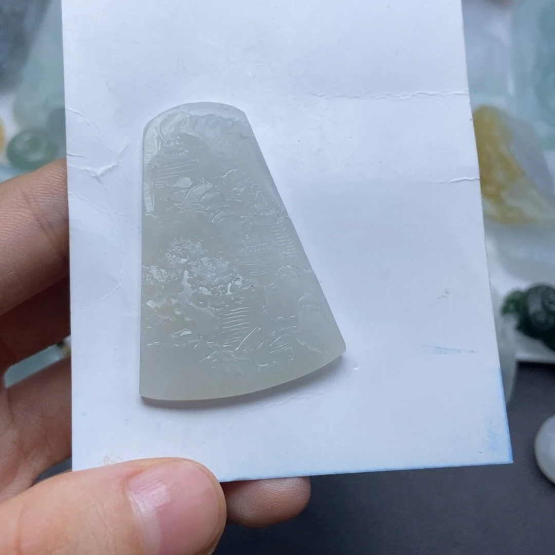 未镶嵌定制翡翠吕*友山水