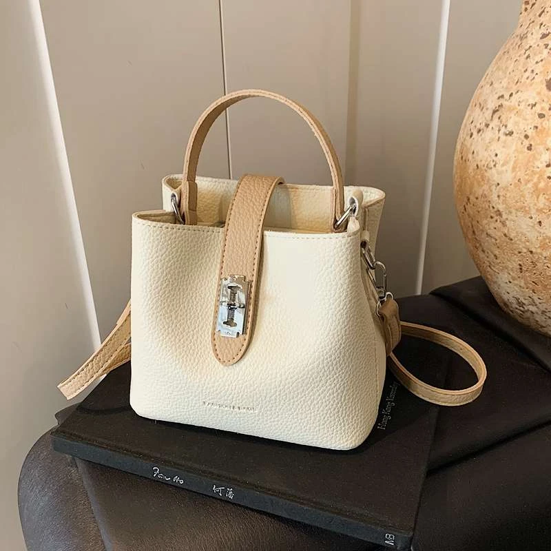 今年流行包包手提水桶包女2025新款夏季休闲百搭高级感单肩斜挎包