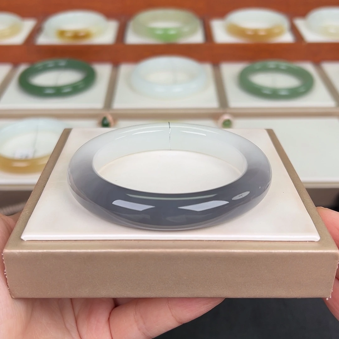 和田玉未镶嵌手镯半山水烟紫