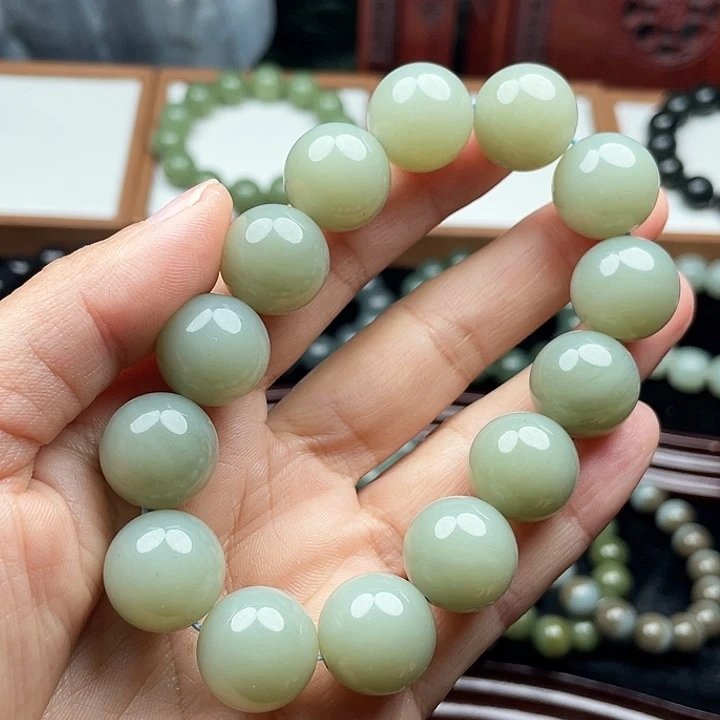 开****和田玉未镶嵌手串
