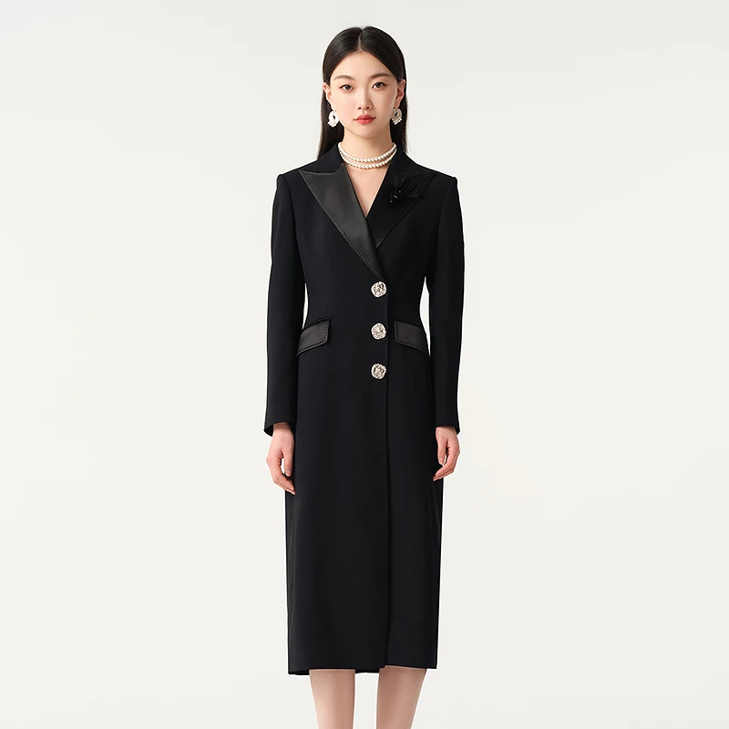 BADINA连衣裙143U209