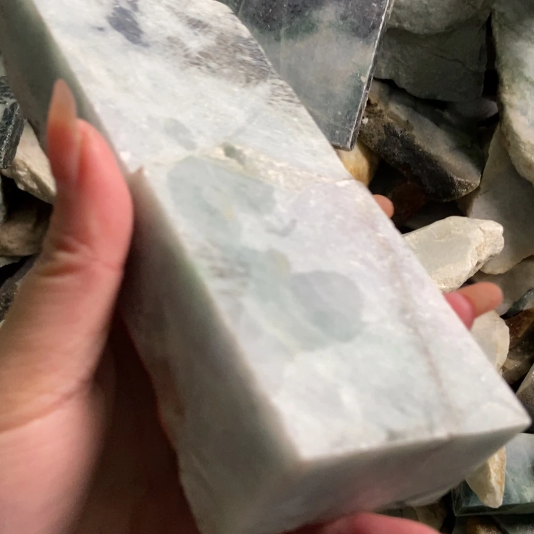 翡翠未镶嵌挂件天然翡翠