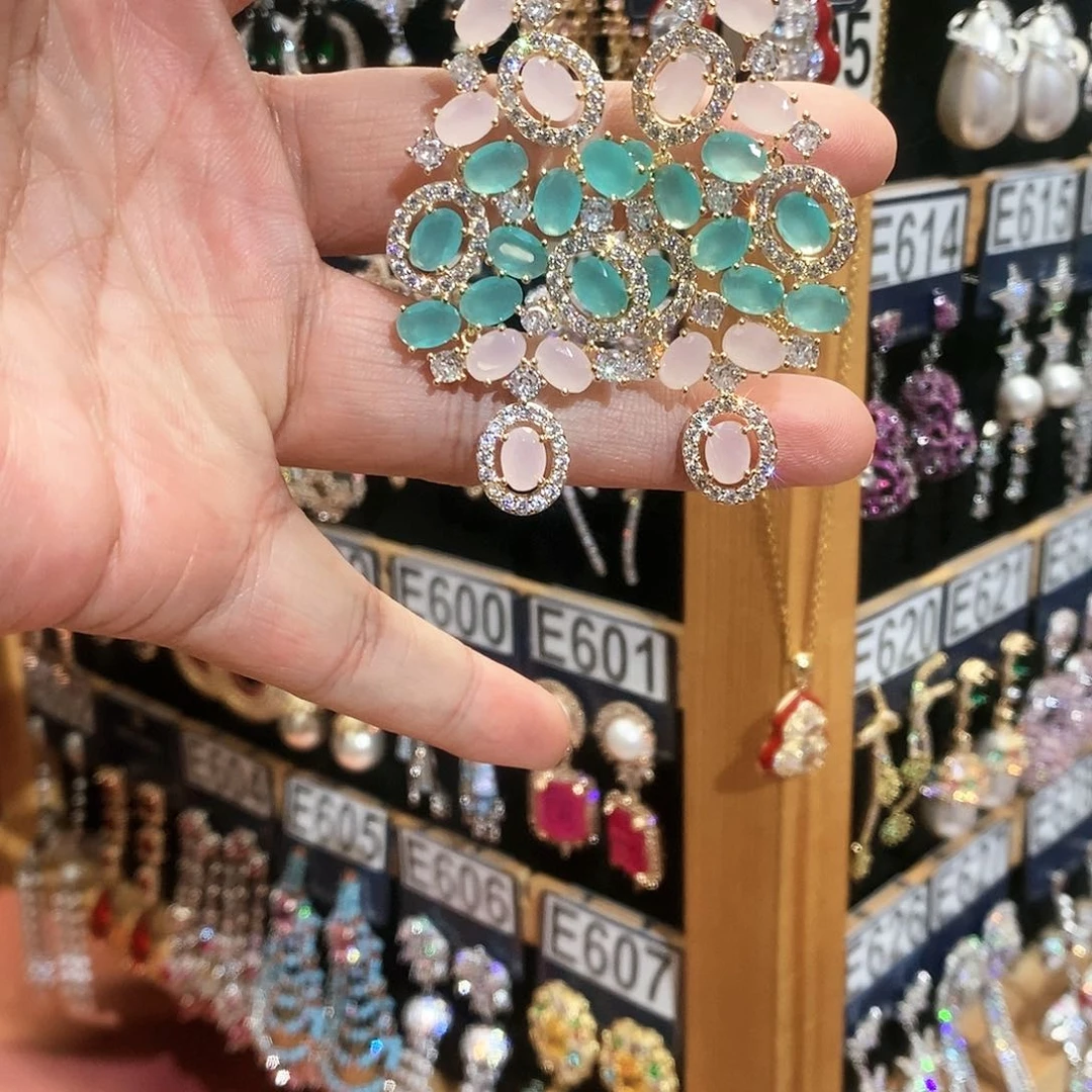 【闪购商品】纯铜925银锆石用****山