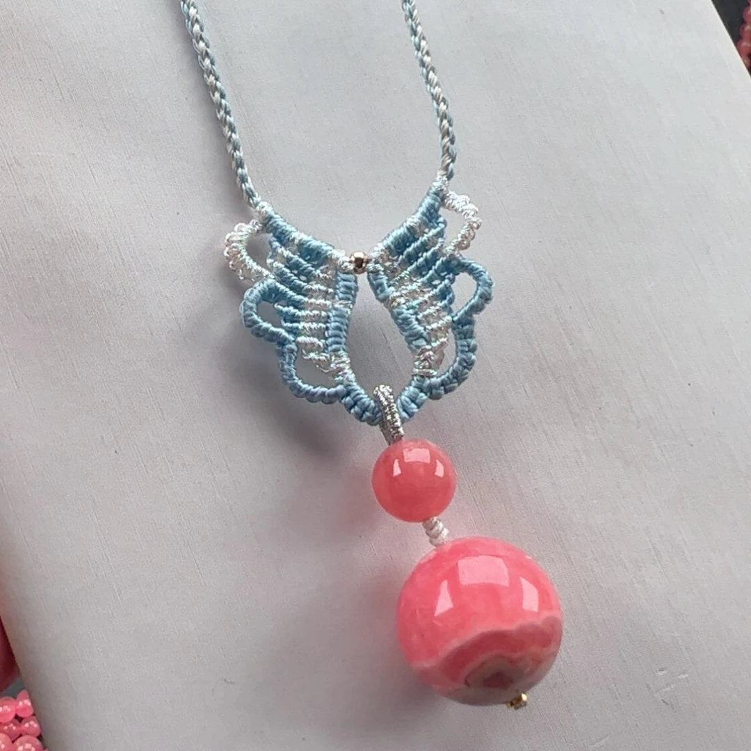 菱锰矿（红纹石）未镶嵌颈饰