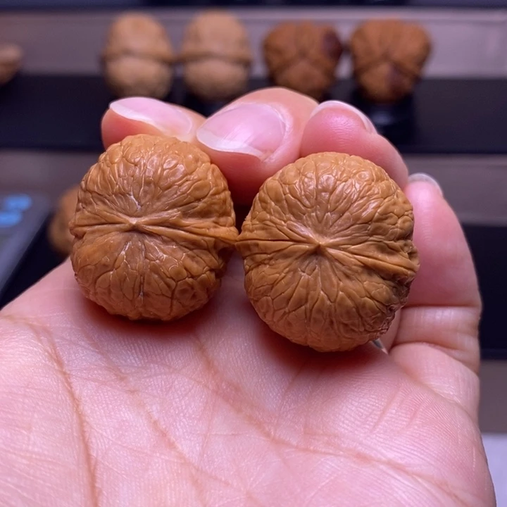 把件文玩核桃鸽子蛋73