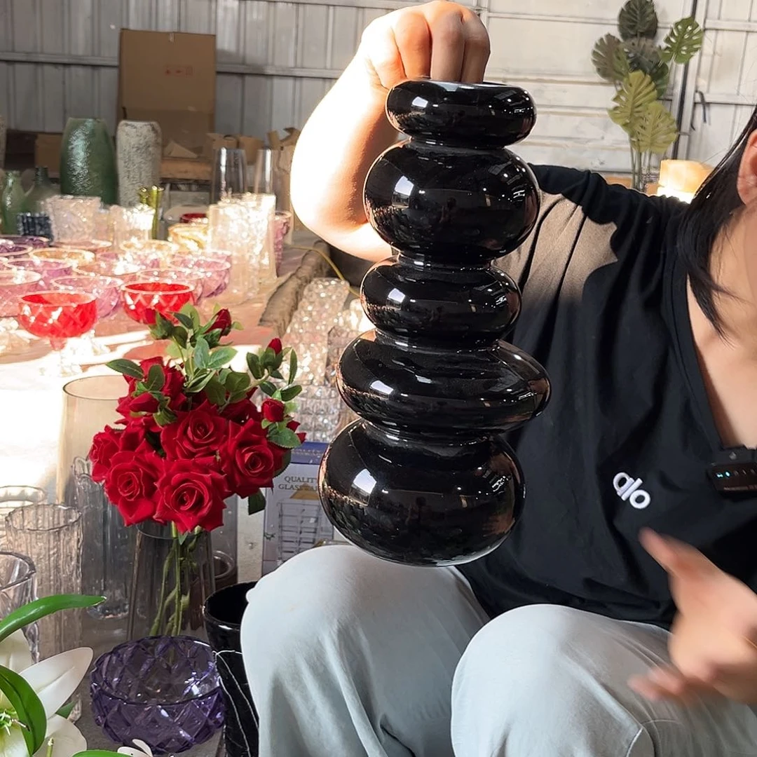 水晶花瓶黑色鹅暖石