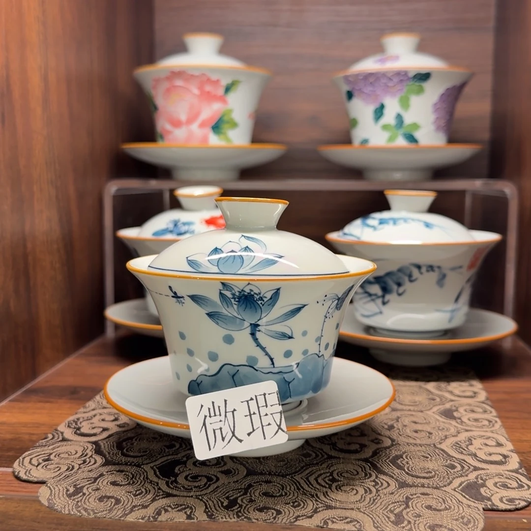 釉下手绘茶具微瑕