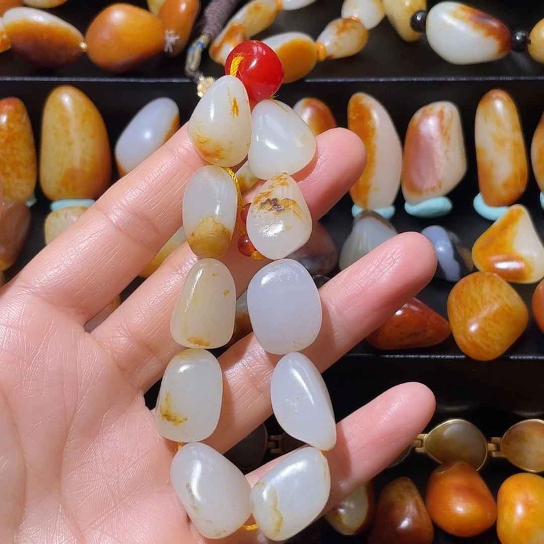 和田玉未镶嵌颈饰58.8g