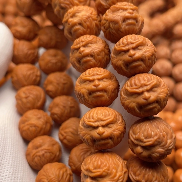 猴头核桃吊坠大*斗战胜佛