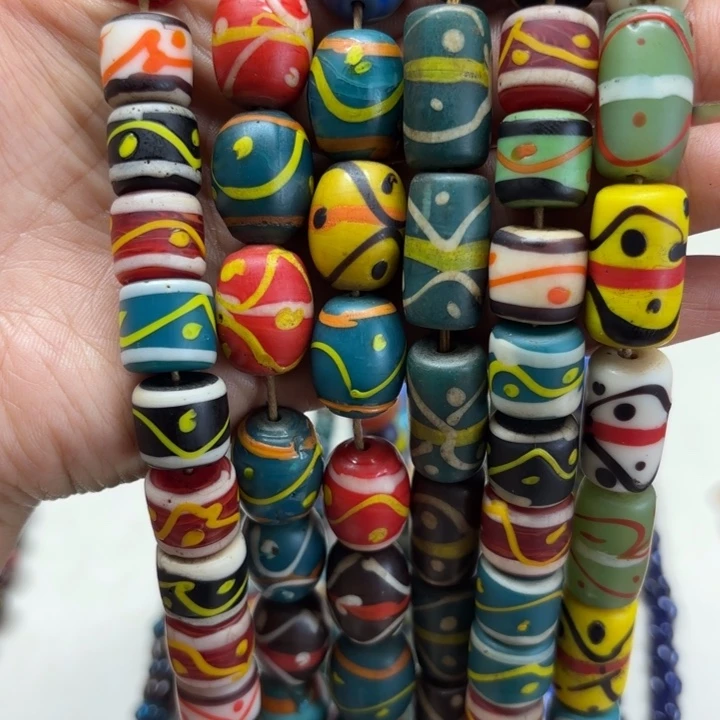 颈饰琉璃琉璃多种颜色喜欢喊主播选单价随机发