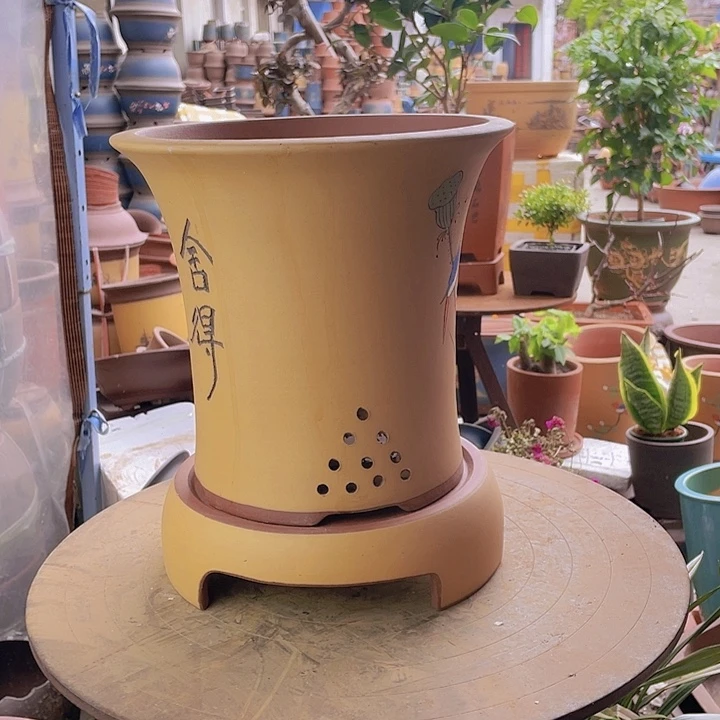 紫砂宜兴紫砂黄荷花加拖大