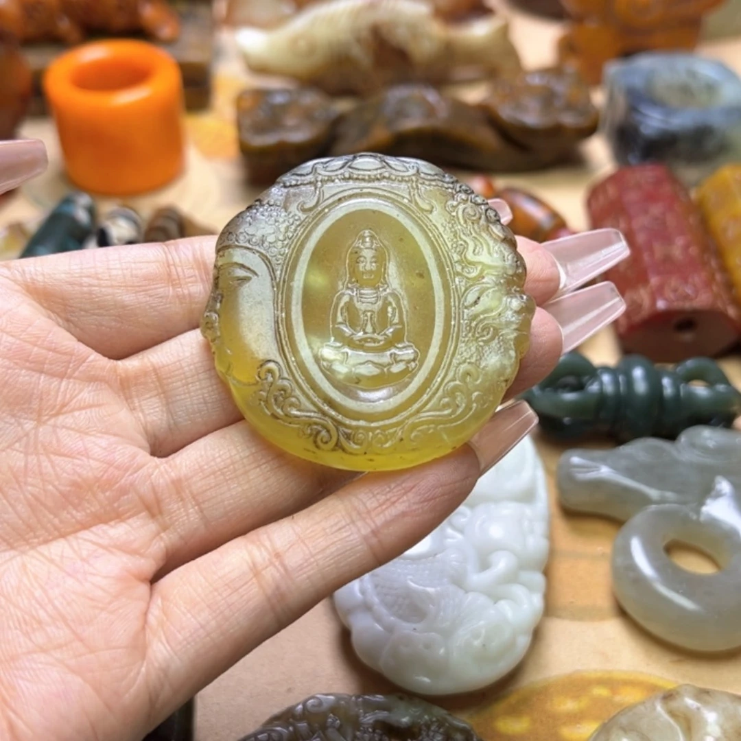 【闪购商品】蛇纹石玉颈饰未镶嵌