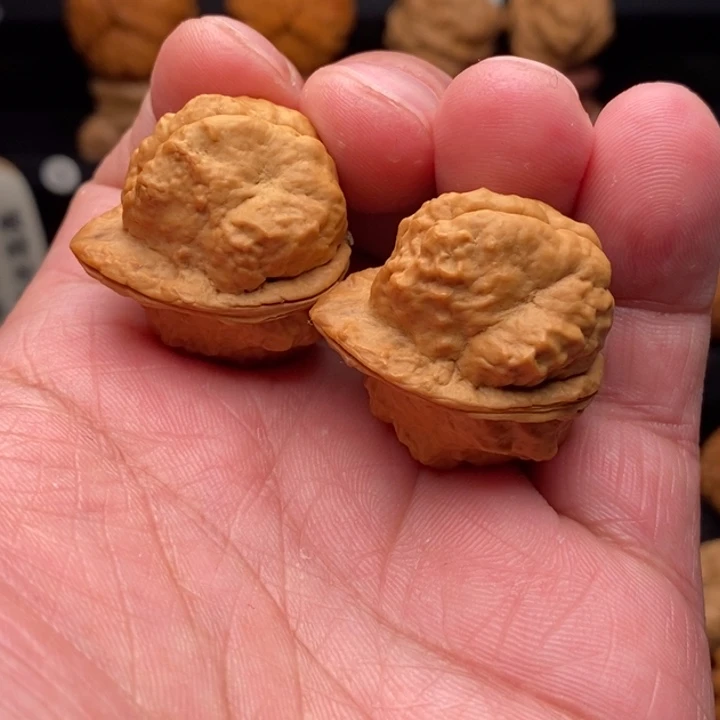 文玩核桃把件11羊头蟾33尺