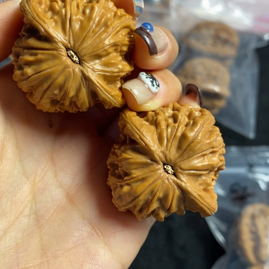 文玩核桃吊坠39磨盘78