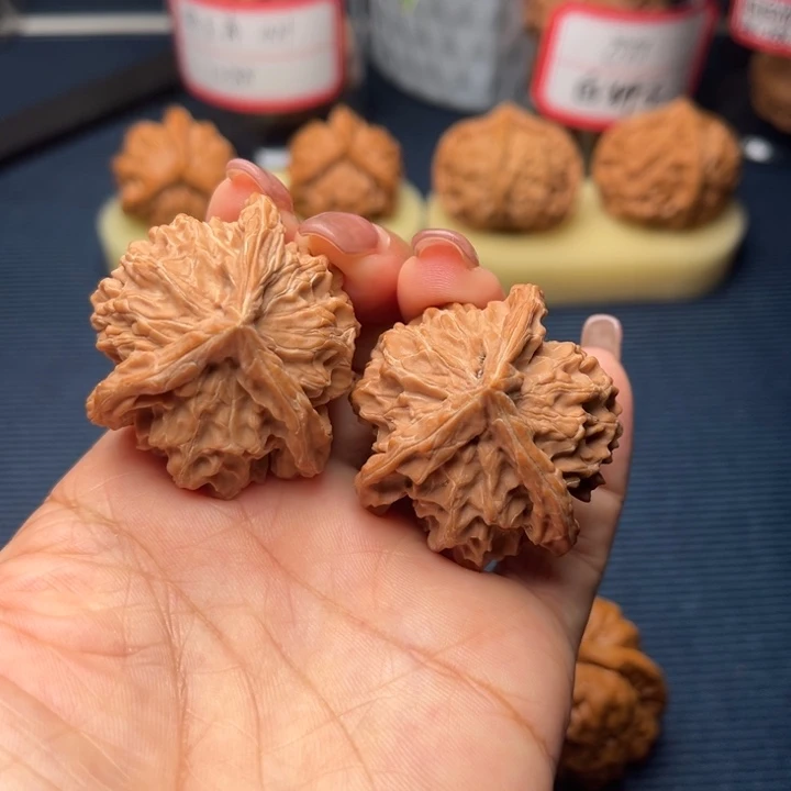 吊坠文玩核桃39盘山三棱人字型全品