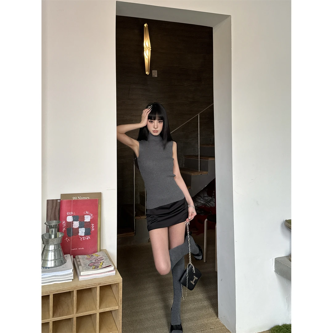 夏日冰爽纯欲风短款低腰包臀裤裙女季新款显瘦百搭辣妹醋酸缎面裙