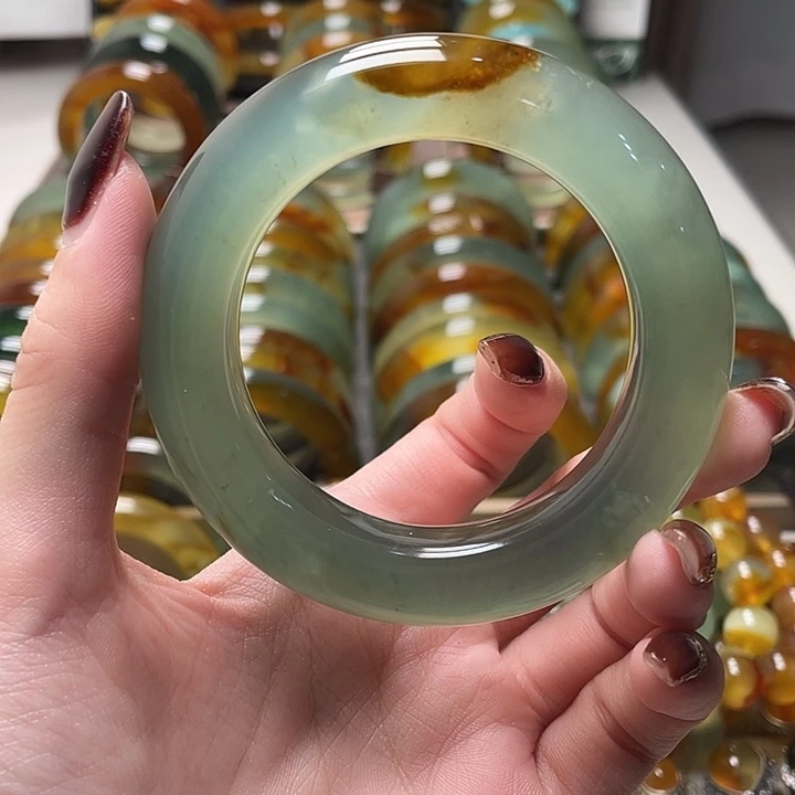 蛇纹石玉未镶嵌手镯53.5