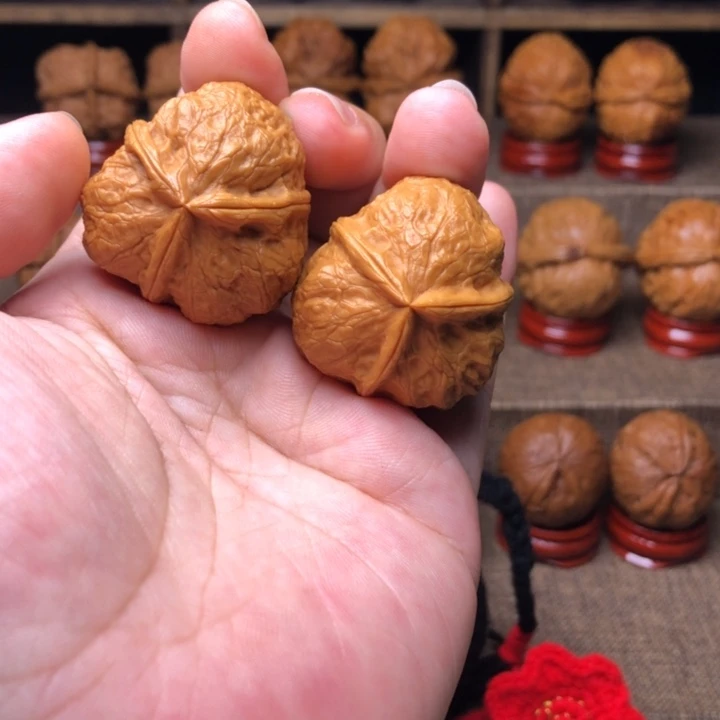 把件文玩核桃56粽子三棱35