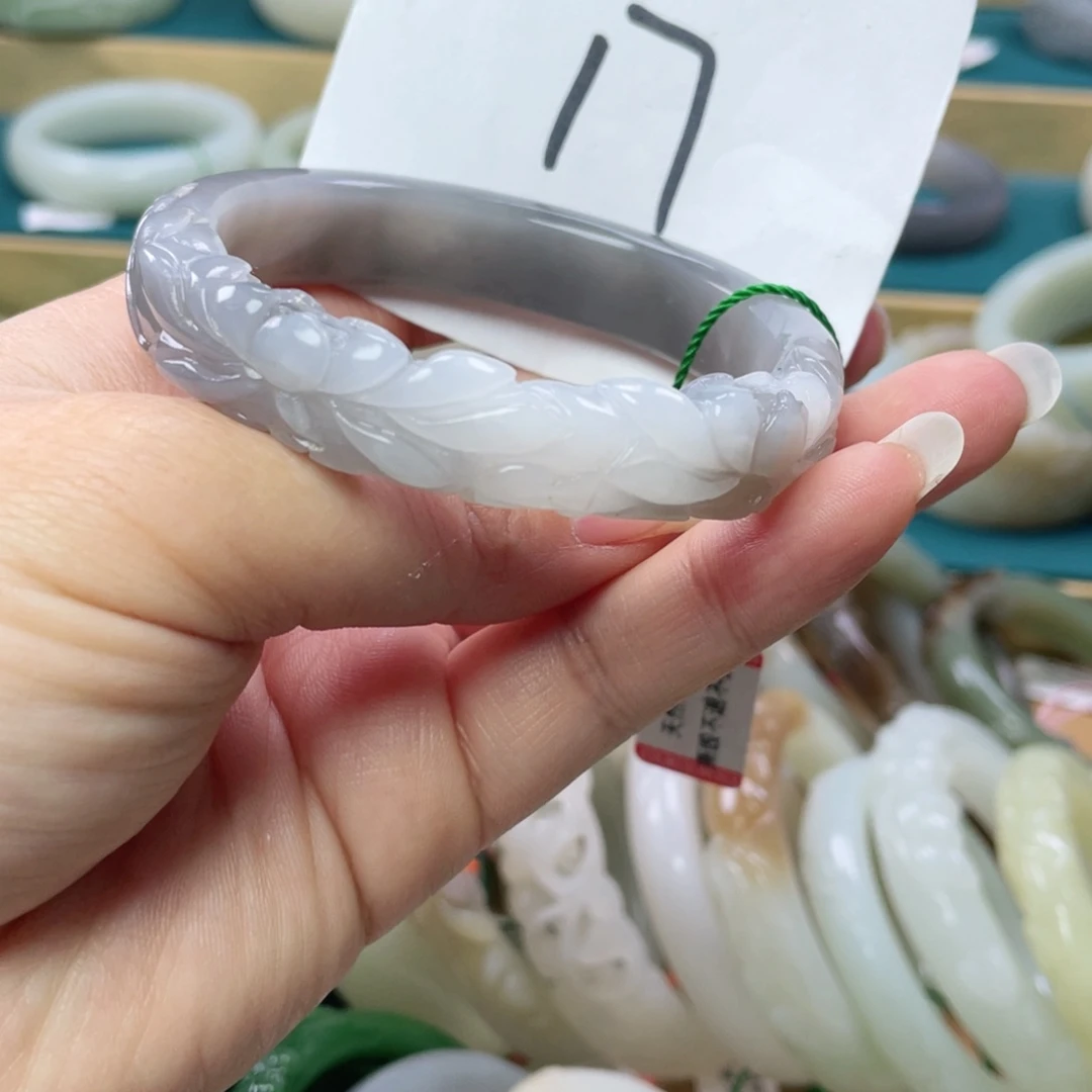 未镶嵌手镯和田玉圈口57