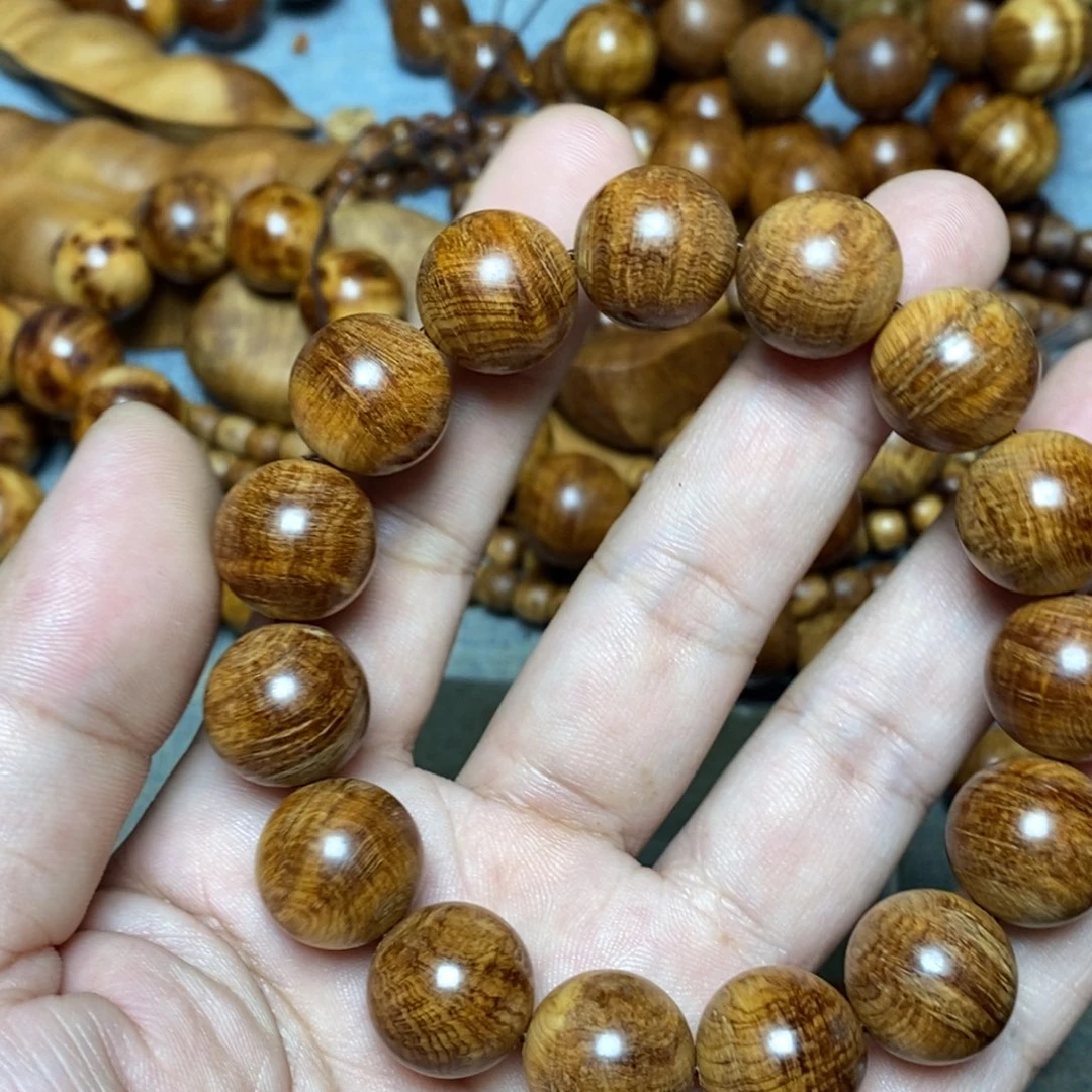 柏木（崖柏）无事牌1.5满蚂蚁腿