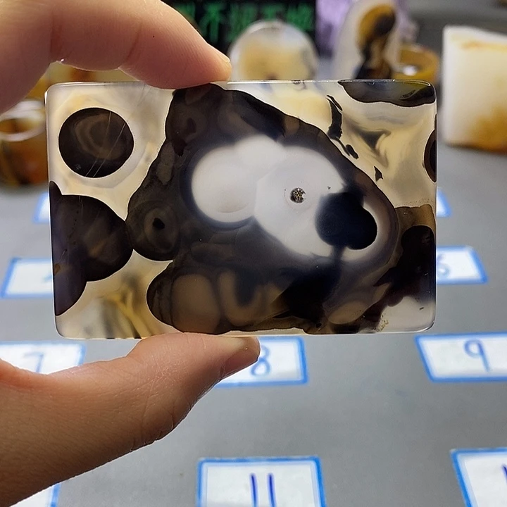 玛瑙/玉髓未镶嵌珠宝半成品