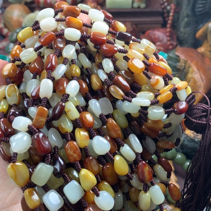 岫岩河磨玉（透闪石质玉）把件未镶嵌