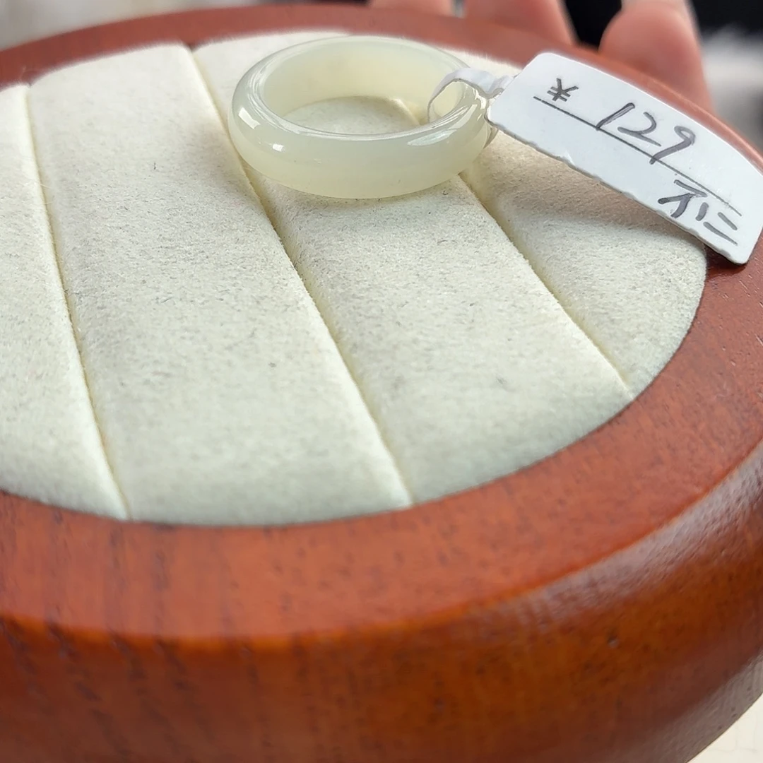 和田玉（糖玉）未镶嵌戒指r50奶白窄轮胎17.3