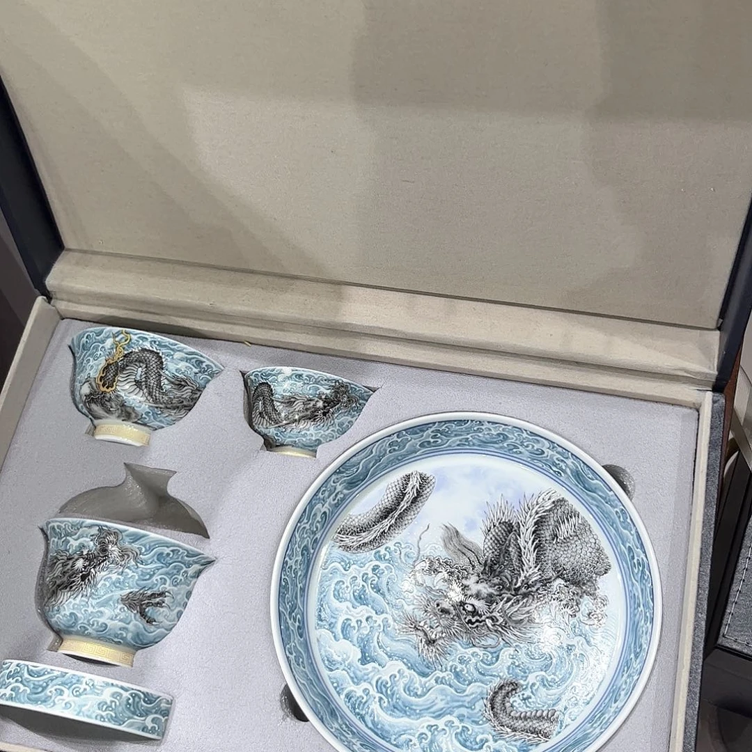 景德镇陶瓷艺术品