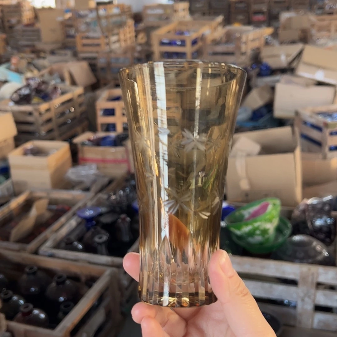 水晶玻璃平底款微瑕一个